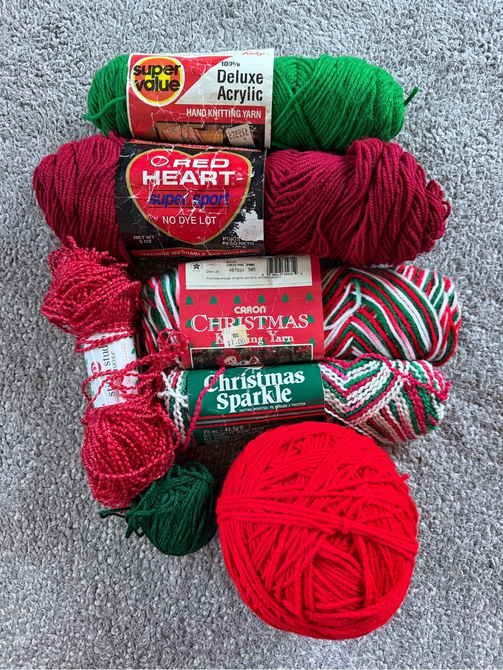 Vintage Christmas Yarn Lot - Caron, Red Heart, Prestige - Red/Green Holiday